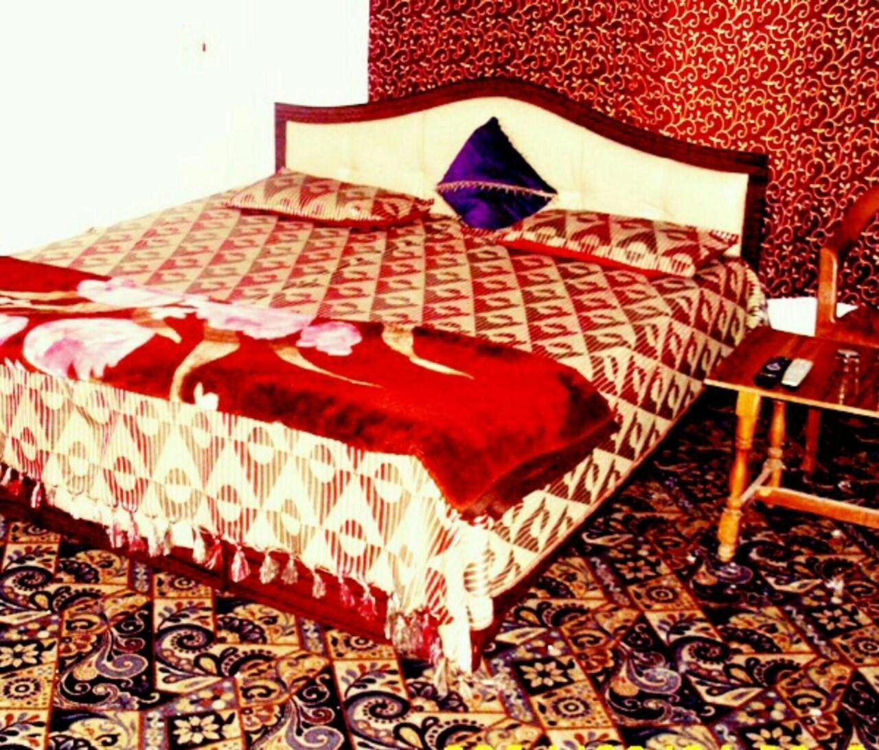 Hotel Fabulous Kashmir Srinagar Exterior foto