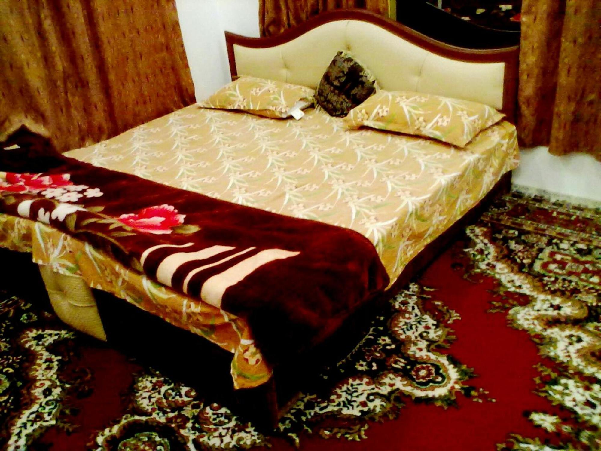 Hotel Fabulous Kashmir Srinagar Exterior foto